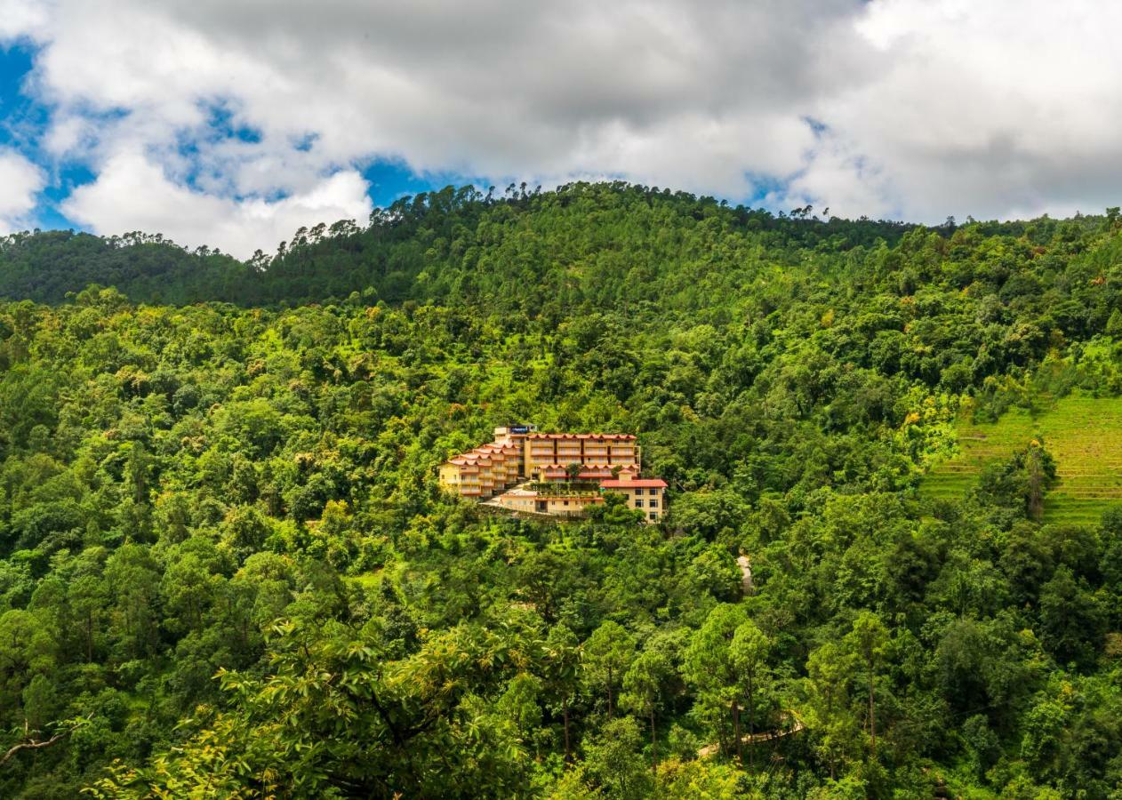 Cygnett Resort Mountain Breeze Nainital Esterno foto
