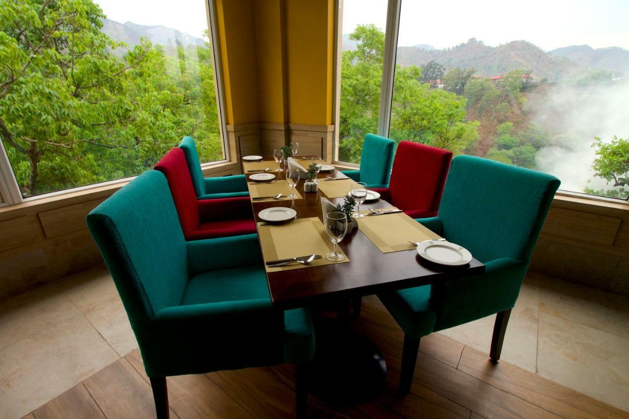 Cygnett Resort Mountain Breeze Nainital Esterno foto